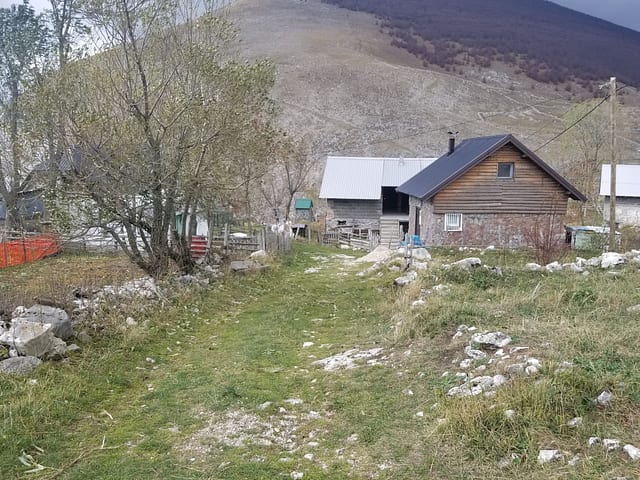 Lukomir — Bosnia's Last Mountain Village — photo 95